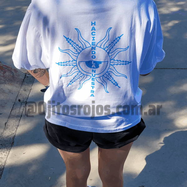 Remera "Haciendo La Nuestra"
